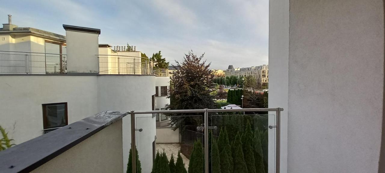 Apartament Wilanow - Sarmacka 1B Varsavia Esterno foto